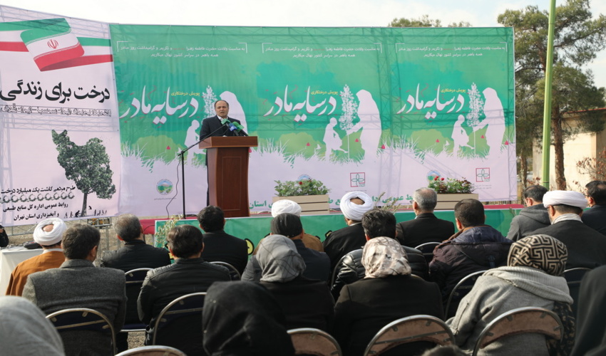 معاون رئیس جمهور در فرودگاه رامسر: برداشت از جنگل بدون اصول فنی موجب خسارت می شود