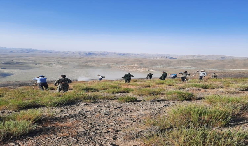  ٣ هکتار از ارتفاعات پلاکودسر مرزن اباد طعمه حریق شد