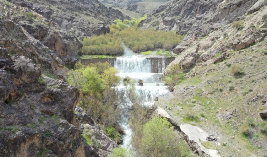 9 هكتار از حريم رودخانه سردآبرود چالوس رفع تصرف شد 