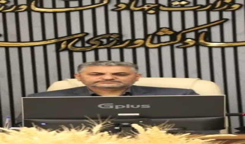 تخریب دکه های غیرمجاز در معدن متروکه 