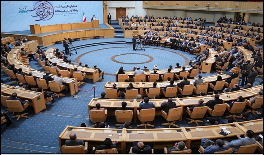 باید به روابط عمومی به عنوان کاری مهم نگاه شود