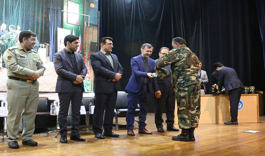 فرمانده یگان حفاظت منابع طبیعی چالوس جنگلبان نمونه کشوری شد 