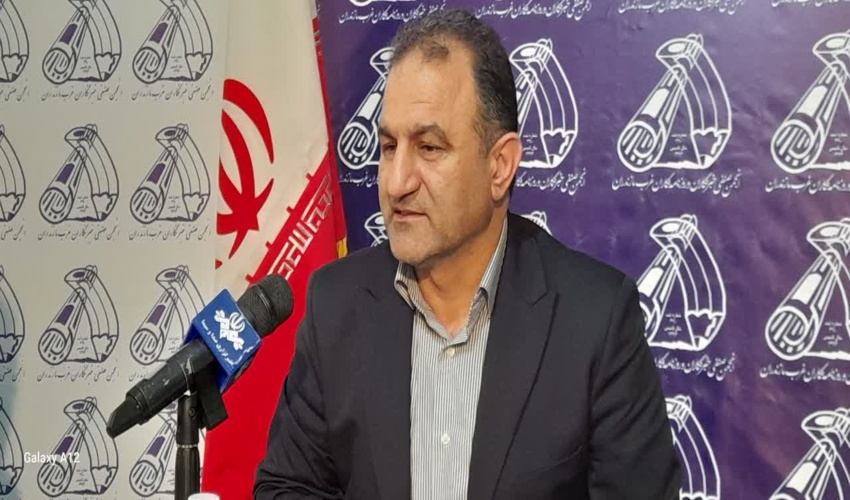 نشست صمیمی مدیرکل منابع طبیعی و آبخیزداری استان مازندران نوشهر  با اصحاب رسانه