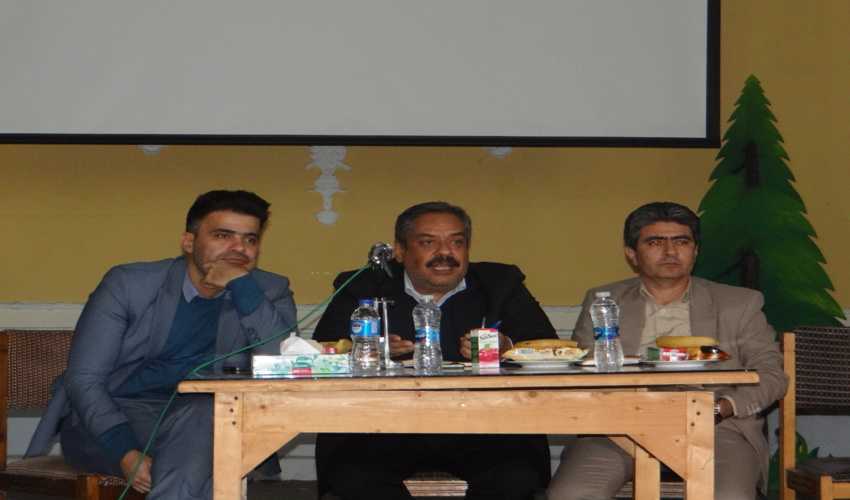 کارگاه آموزشی قانون  رفع تداخلات ناشی از اجرای قوانین و مقررات موازی با رویکرد شیوه نامه اصلاحی درمازندران