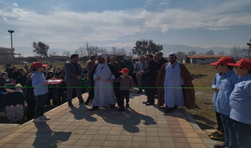 کار خوب دانش‌آموزان نوشهری/ بچه‌ها در وسعت 1 هکتار درخت کاشتند