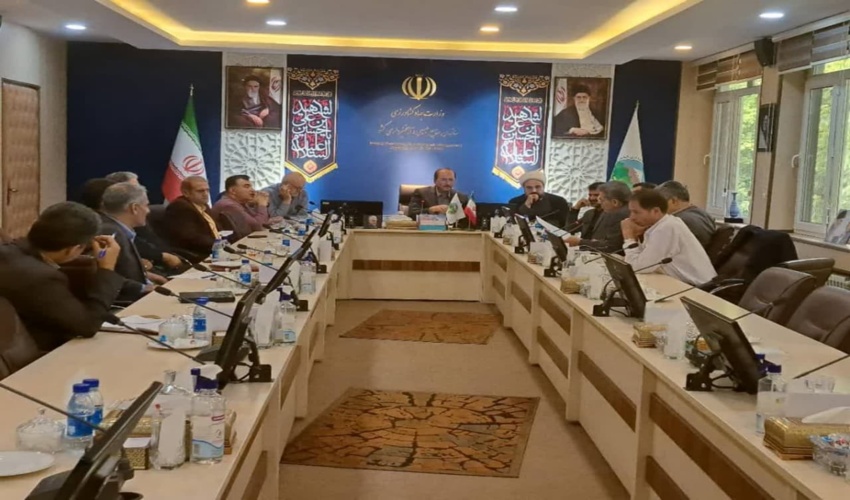 ارباب رجوع برای دریافت خدمات از سازمان نباید متحمل هزینه اضافی شوند